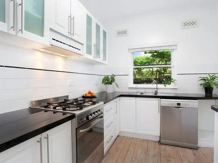 Fifth view of Homely apartment listing, 1/16A Spruson Street, Neutral Bay NSW 2089