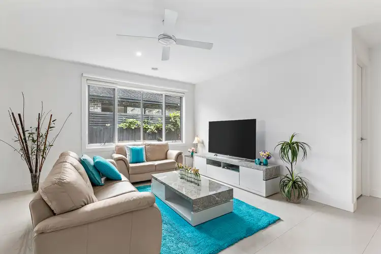 Fifth view of Homely unit listing, 2/32 Ruth Road, Mornington VIC 3931