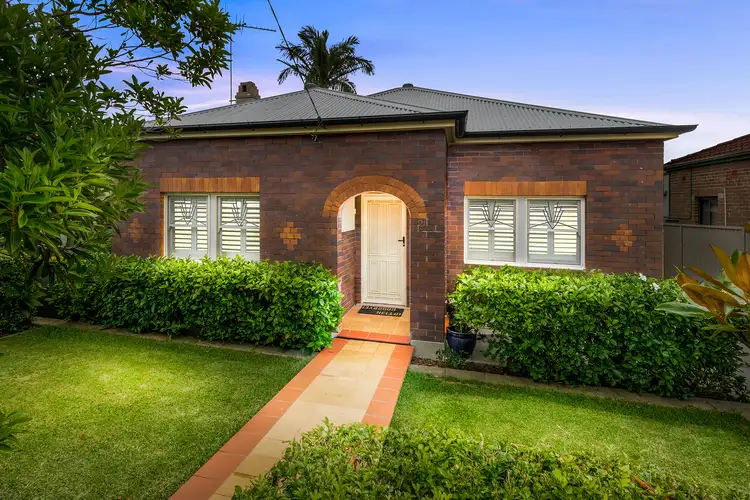 21 Jarrett Street, Clemton Park NSW 2206