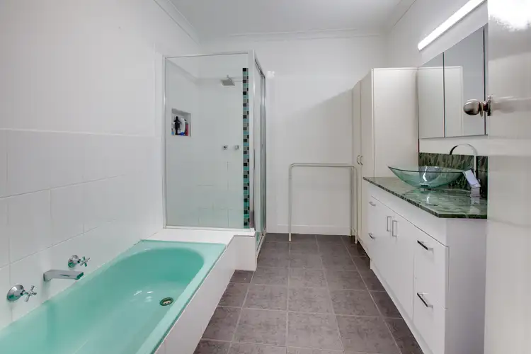 Seventh view of Homely house listing, 134 Thomas Mitchell Drive, Wodonga VIC 3690