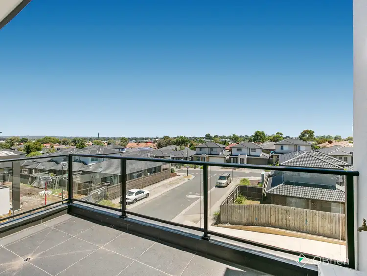 Fifth view of Homely apartment listing, 202 Sparrow Lane, Carrum Downs VIC 3201