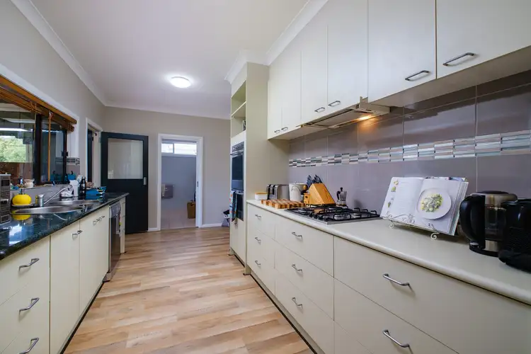 Sixth view of Homely house listing, 332 Beechworth Road, Wodonga VIC 3690