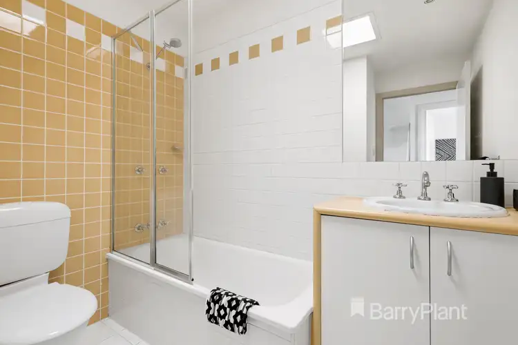Fourth view of Homely apartment listing, 9/1 Kaye Court, Coburg VIC 3058