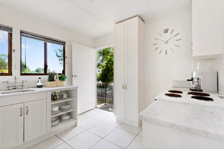 Fifth view of Homely house listing, 4 Mayflower Street, Daisy Hill QLD 4127