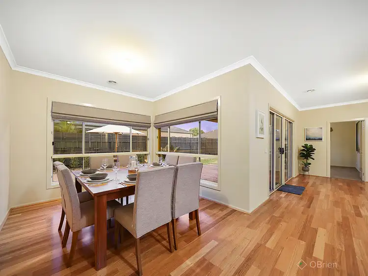 Fifth view of Homely house listing, 7 Glover Close, Pakenham VIC 3810