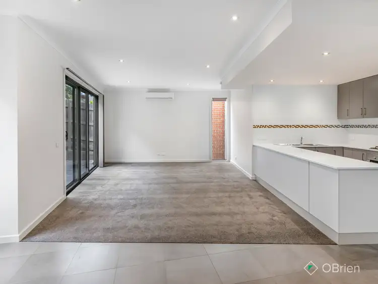 Fourth view of Homely townhouse listing, 14 Barwon Avenue, Frankston VIC 3199