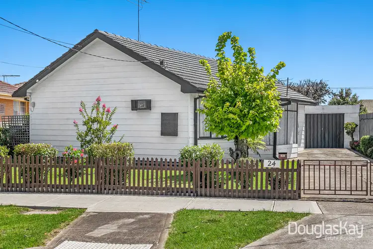 24 Sandford Avenue, Sunshine North VIC 3020