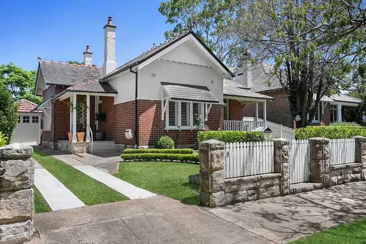 8 Carlos Road, Artarmon NSW 2064