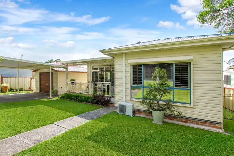 13 Chapman Avenue, Wyong NSW 2259