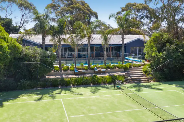 3 Le Grand Close, Mount Eliza VIC 3930