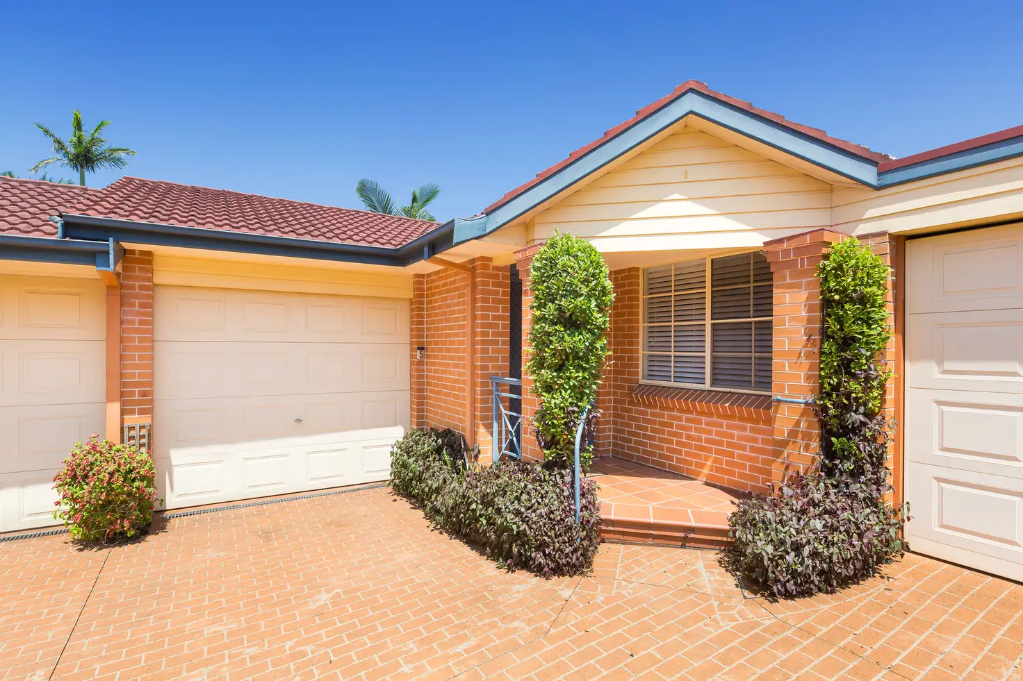 Main view of Homely villa listing, 5/120-122 Port Hacking Road, Sylvania NSW 2224