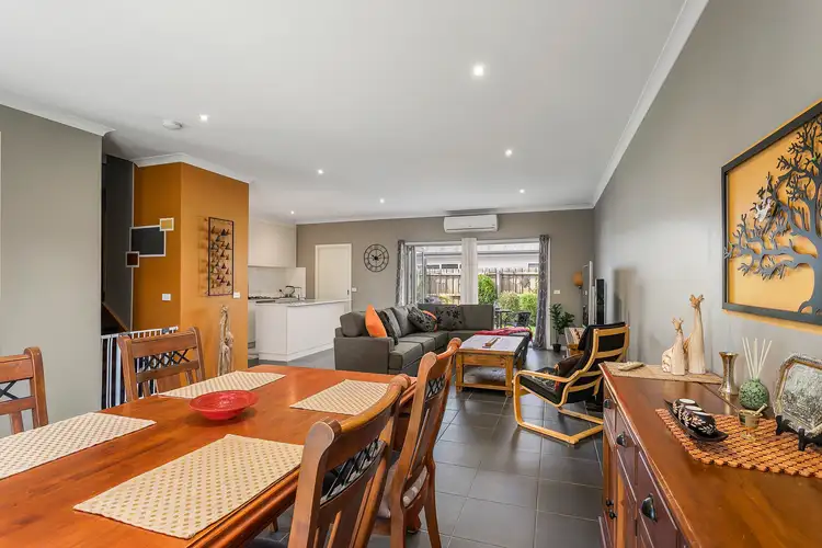 18 Stirling Avenue, Seaholme VIC 3018