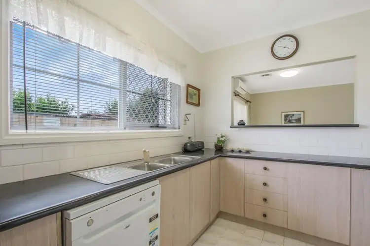 Sixth view of Homely unit listing, 3/66 Mitchell Street, Bairnsdale VIC 3875