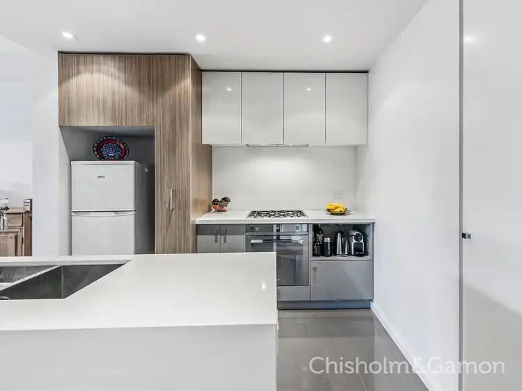 Third view of Homely apartment listing, 6/269 Hampton Street, Hampton VIC 3188