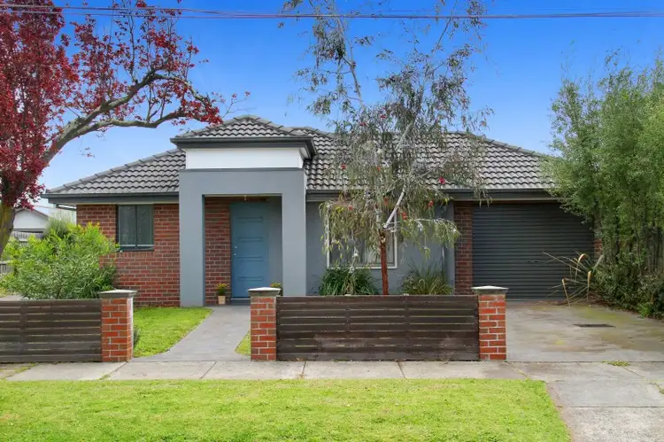 Main view of Homely unit listing, 1/7 Stewart Street, Thomastown VIC 3074