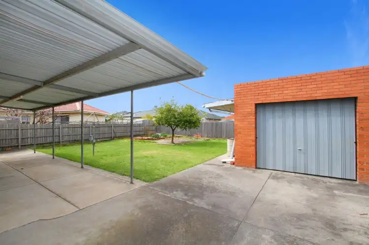 Fifth view of Homely house listing, 28 Ethel Avenue, Lalor VIC 3075