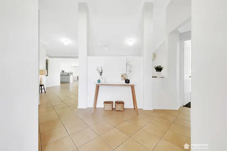 Second view of Homely house listing, 6 Bethlehem Terrace, Lammermoor QLD 4703