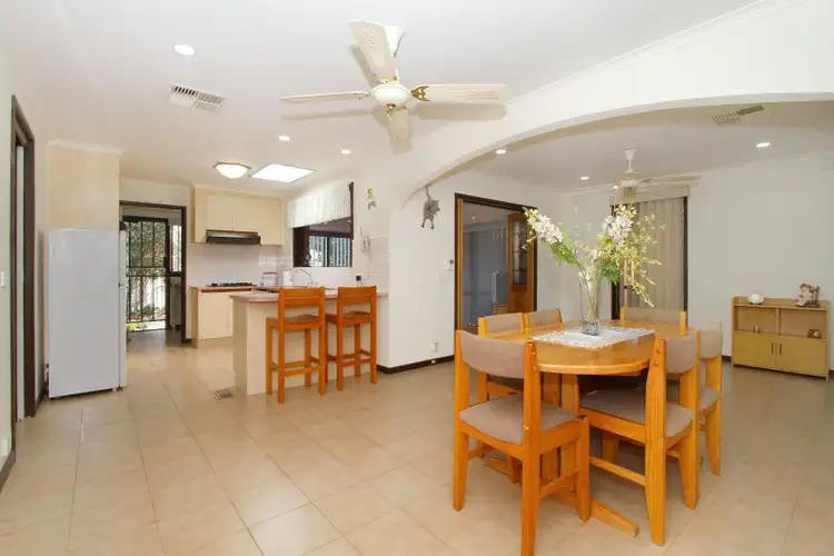Fifth view of Homely house listing, 2 Asquith Court, Epping VIC 3076