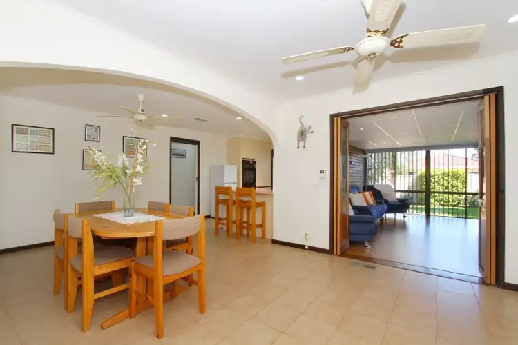 Sixth view of Homely house listing, 2 Asquith Court, Epping VIC 3076