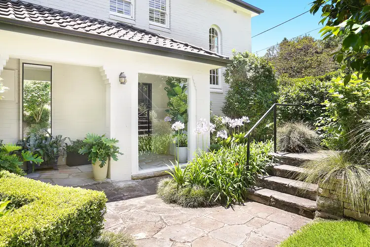 112A Bellevue Road