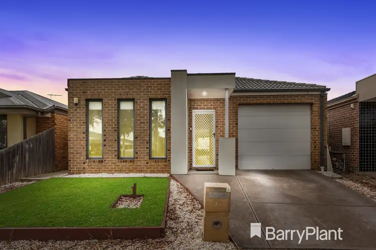 37 Bronson Circuit, Hoppers Crossing VIC 3029