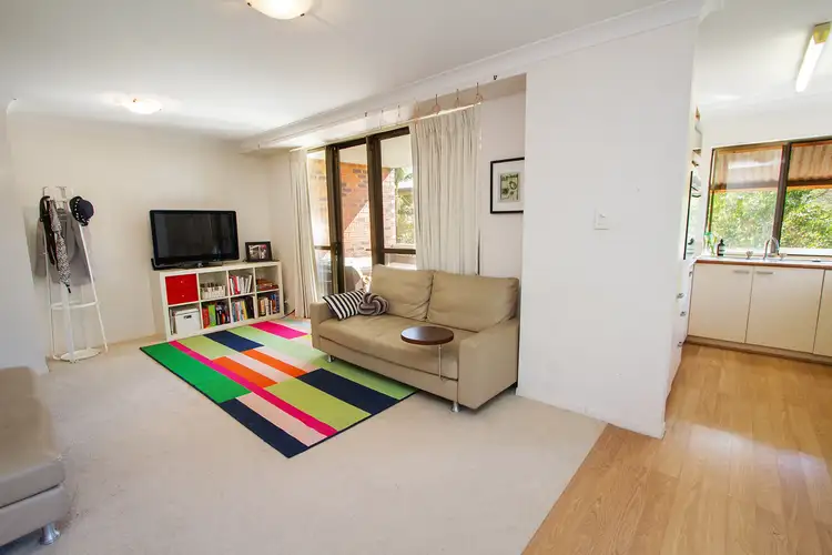 Sixth view of Homely unit listing, 4/28 Sundridge Street, Taringa QLD 4068
