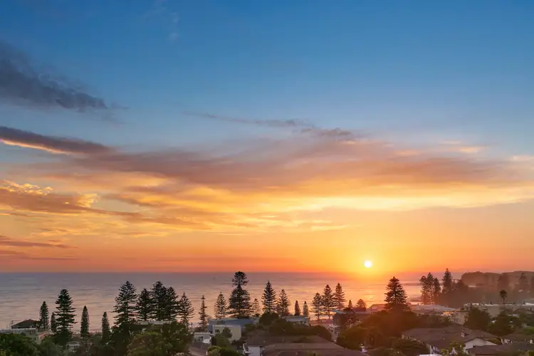 Fourth view of Homely apartment listing, 2/13 Graylind Close, Collaroy NSW 2097