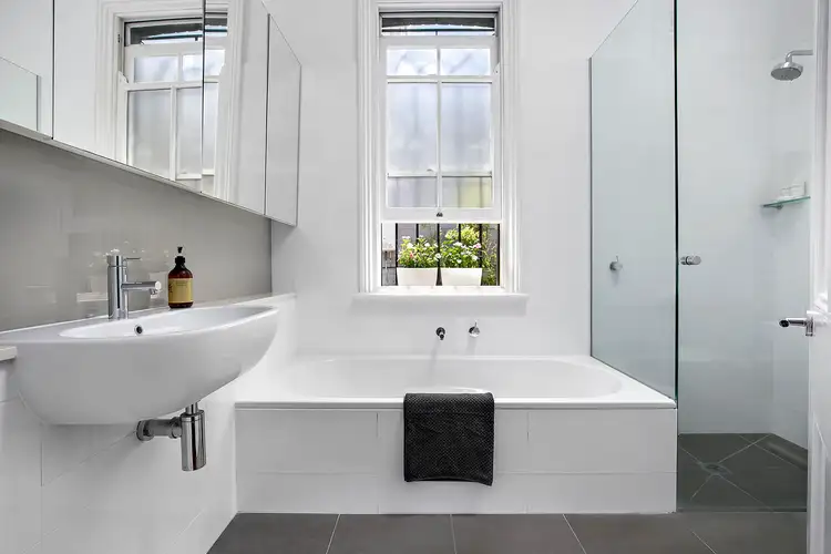 Sixth view of Homely house listing, 33 Mackenzie Street, Bondi Junction NSW 2022