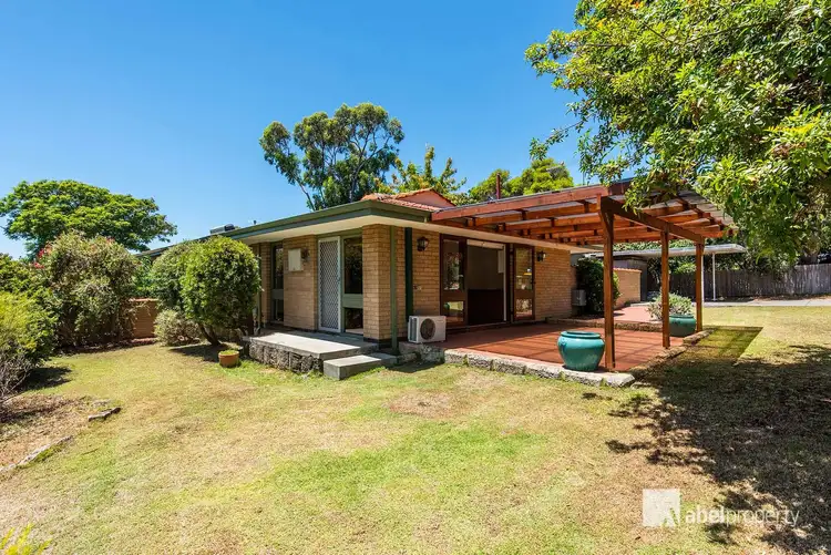 32 Mayfair Street, Mount Claremont WA 6010