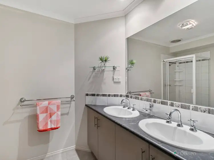 Sixth view of Homely house listing, 21 Meadowlands Way, Berwick VIC 3806