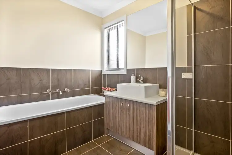 Sixth view of Homely house listing, 1 Cromarty Circuit, Darley VIC 3340