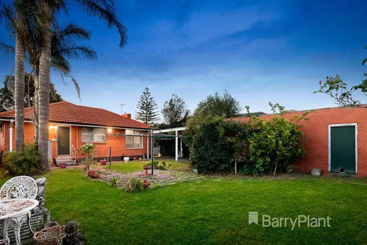 43 Sevenoaks Road, Burwood East VIC 3151