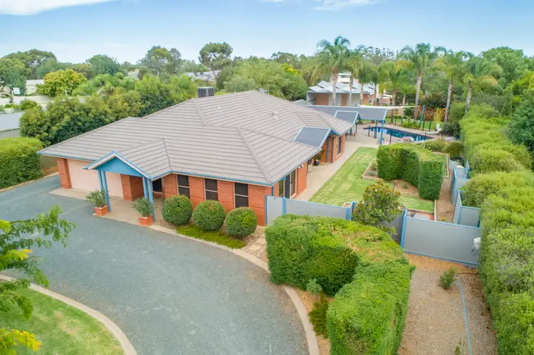 24 Wallingford Court, Echuca VIC 3564