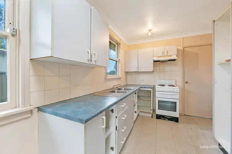 Second view of Homely house listing, 3 Leyte Avenue, Lethbridge Park NSW 2770