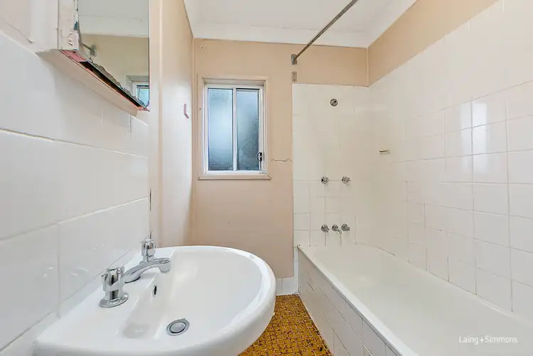 Fifth view of Homely house listing, 3 Leyte Avenue, Lethbridge Park NSW 2770