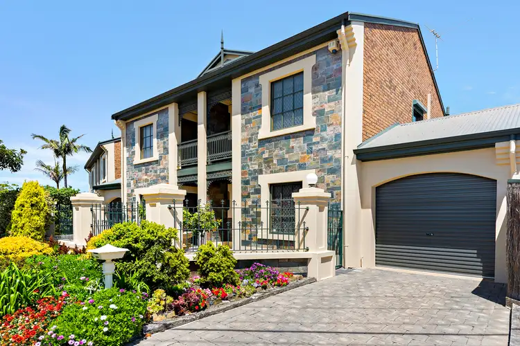 4/7 Sturt Street, Glenelg North SA 5045