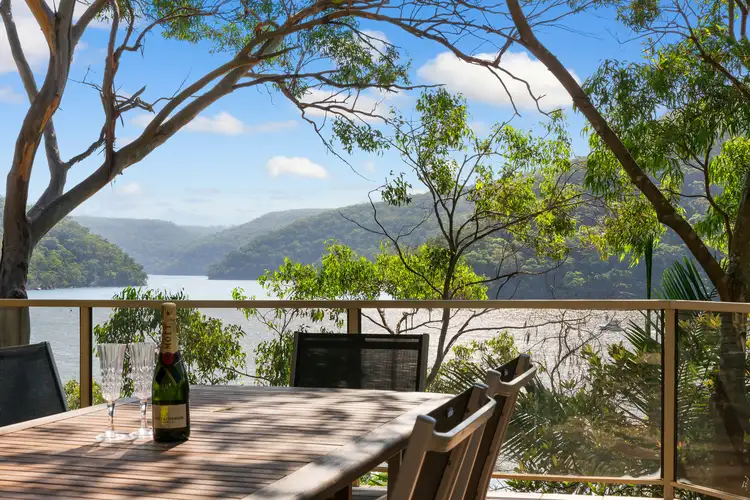 50 Cowan Drive, Cottage Point NSW 2084