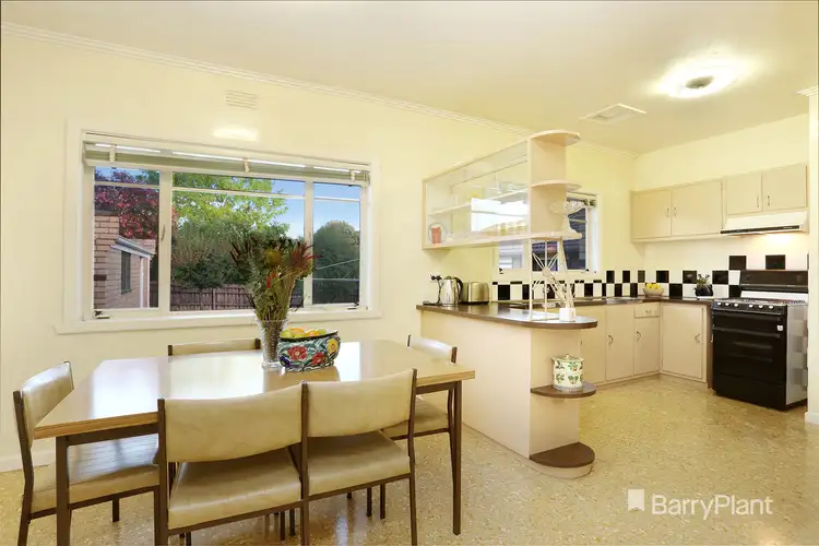 Fifth view of Homely house listing, 10 Lindsay Street, Glenroy VIC 3046