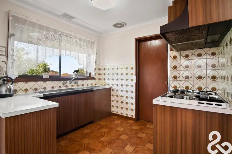 Fifth view of Homely house listing, 8 Maryland Close, Thomastown VIC 3074