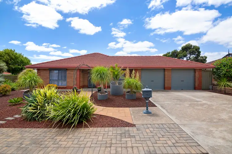 11 Arabian Drive, Woodcroft SA 5162