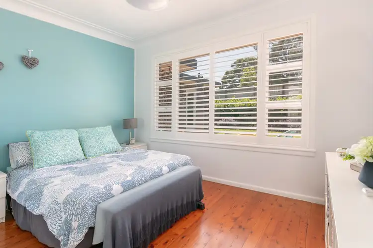Fifth view of Homely house listing, 2 Nargong Road, Allambie Heights NSW 2100
