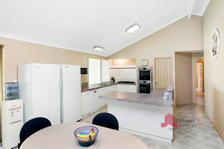 Sixth view of Homely house listing, 4 Caledonia Rise, Australind WA 6233