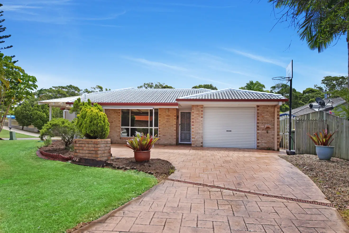 Main view of Homely unit listing, 2/22 Fernleigh Crescent, Mountain Creek QLD 4557