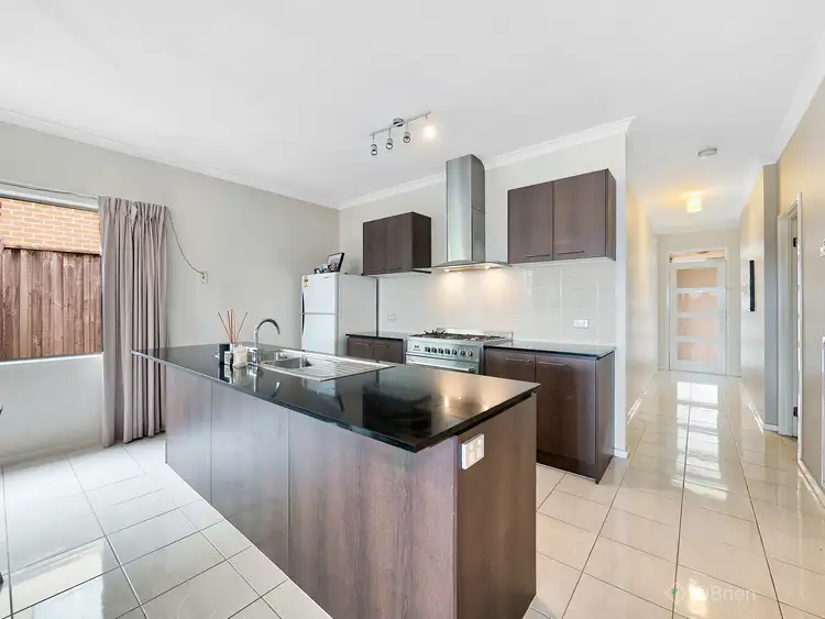 Fifth view of Homely house listing, 35 Nature Circuit, Cranbourne North VIC 3977