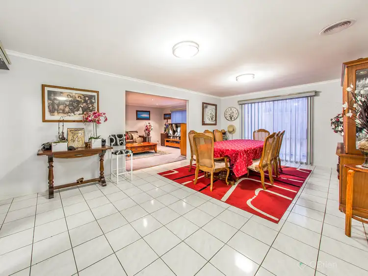 Fifth view of Homely house listing, 5 Aileen Court, Hallam VIC 3803