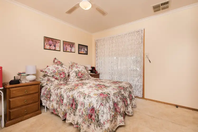 Sixth view of Homely house listing, 1/17 Whittaker Crescent, Red Cliffs VIC 3496