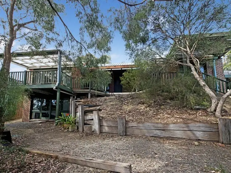 4 Oonah Close, Eltham North VIC 3095