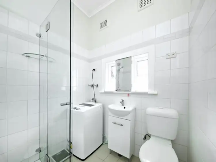 Fourth view of Homely apartment listing, 5/2 Croydon Avenue, Croydon NSW 2132