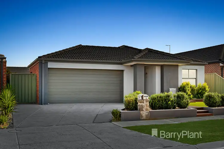18 Barrus Grove, Wyndham Vale VIC 3024