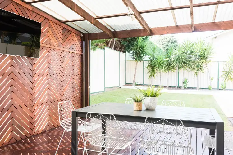 Sixth view of Homely house listing, 8 Kiewa Place, Kirrawee NSW 2232
